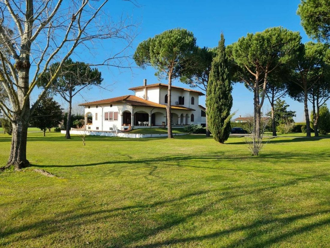 Villa Reale Pietrasanta In Marina Di Pietrasanta, Tuscany, Italy For