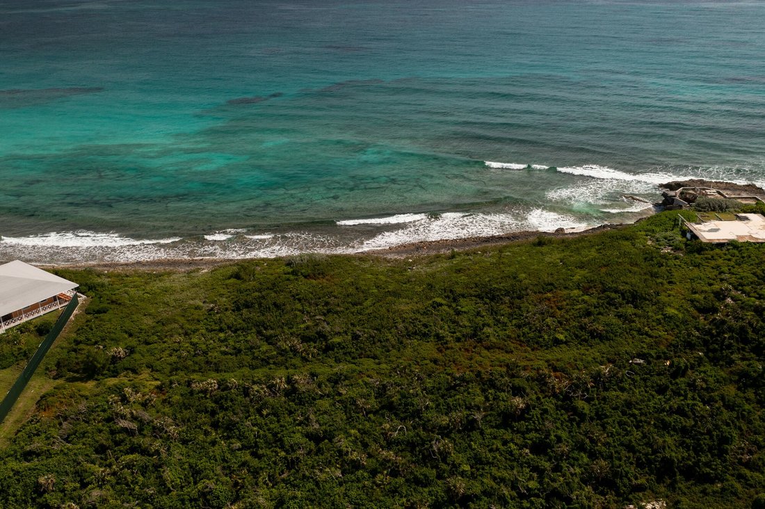 Guana Cay Oceanfront Acreage In Great Guana Cay, Hope Town, The Bahamas For Sale (12080452)