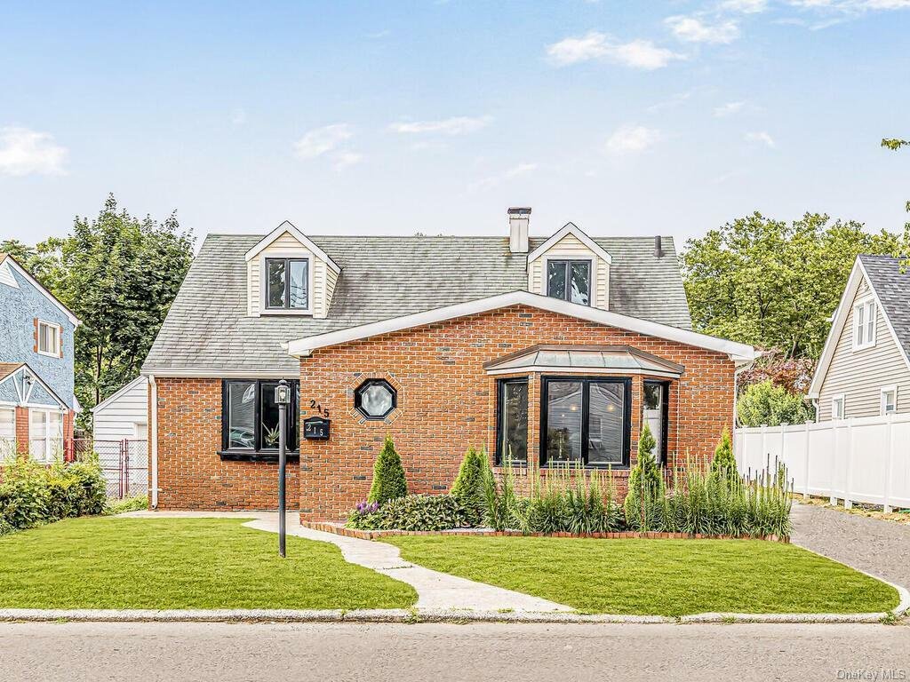 4 Bedrooms Single Family Detached En Yonkers, Nueva York, Estados