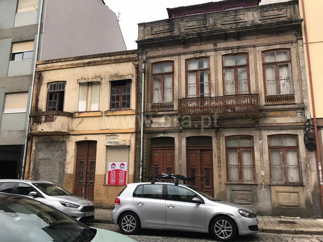 Bonfim Building In Porto, Porto District, Portugal For Sale (12081416)