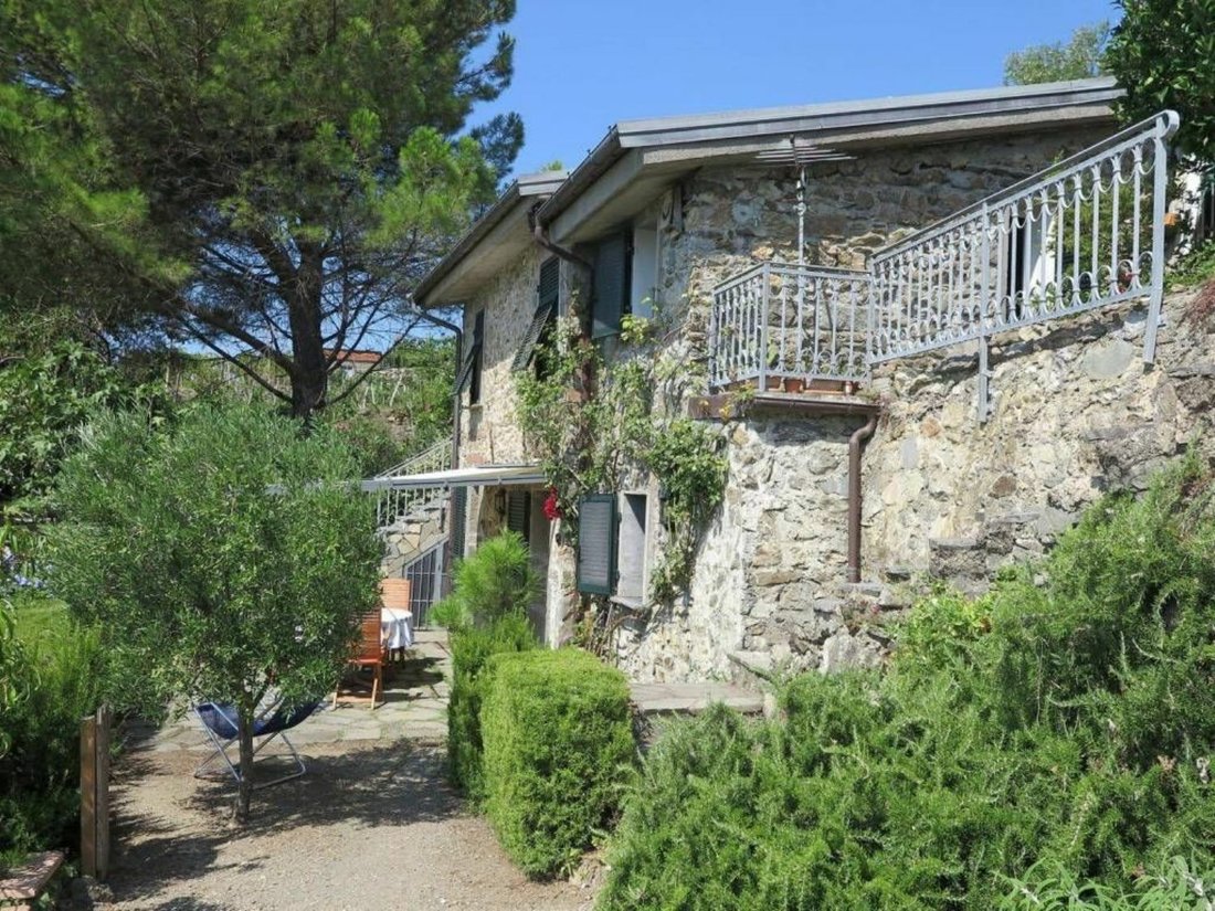 Ref.1988 In Corniglia, Liguria, Italy For Sale (12081588)