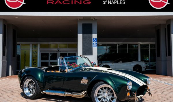 Roadster Shelby Cobra Replica (12059379)
