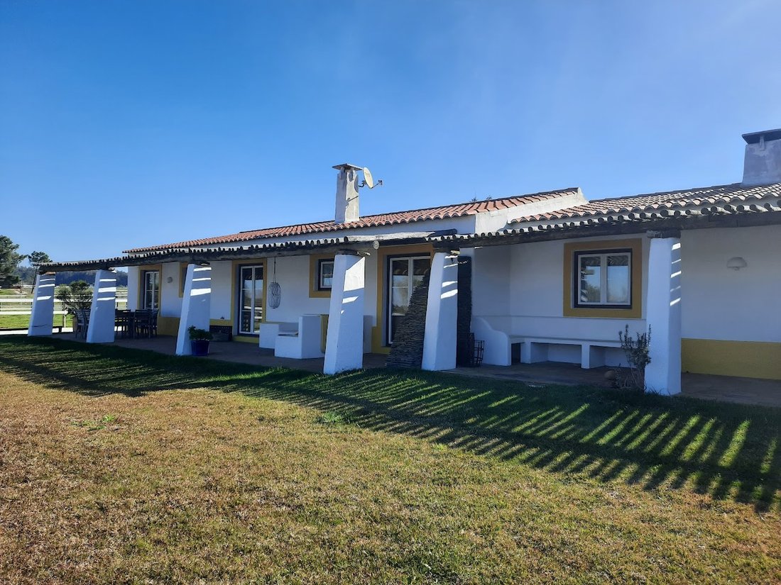 Villa in Sao Salvador e Santa Maria, Beja District, Portugal 1 - 12084118
