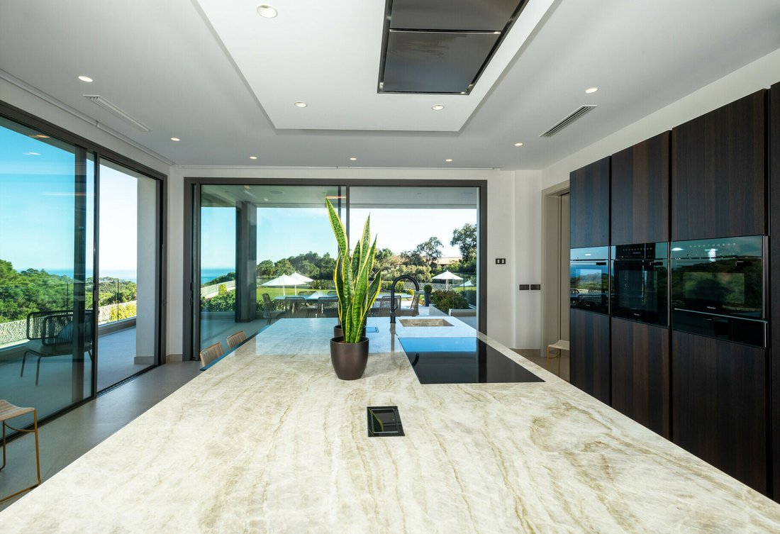 Villa in La Zagaleta, Benahavis, Andalusia 5 - 12015140