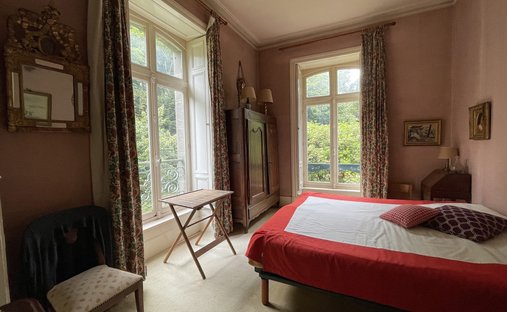 For Sale Waterfront Estate On 3 Hectares Finistère