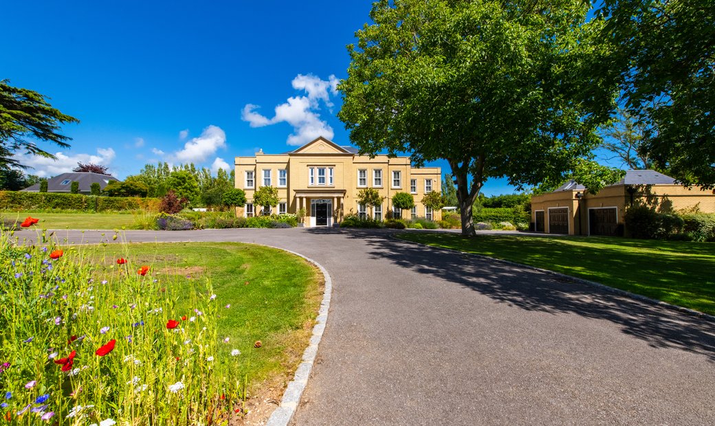 Waterford House In Worthing, England, United Kingdom For Sale (12091593)