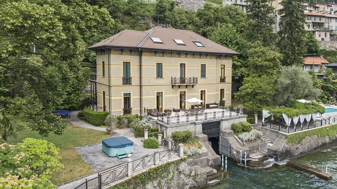 Villa in Como, Lombardy, Italy 1 - 12091689