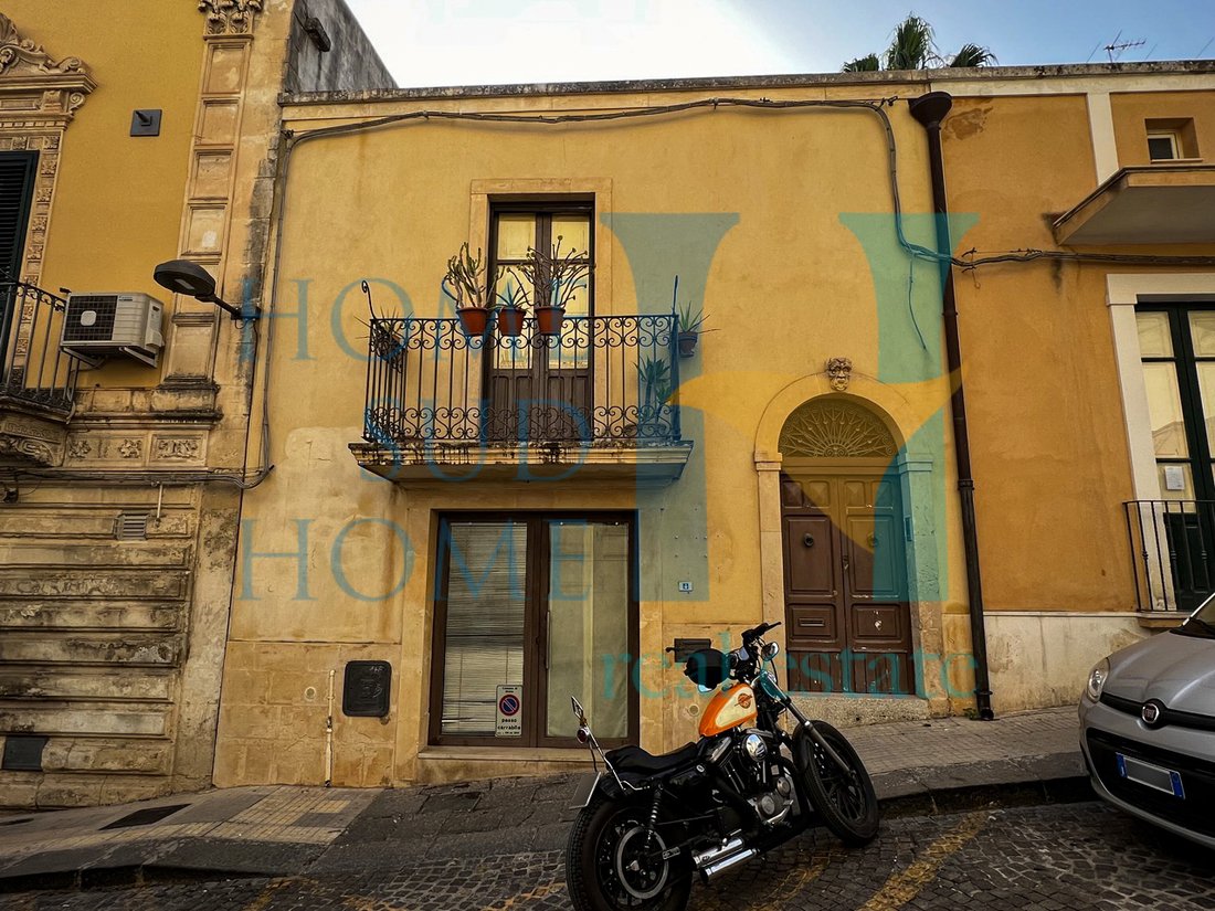 House in Center, Noto, Sicily 3 - 12092913