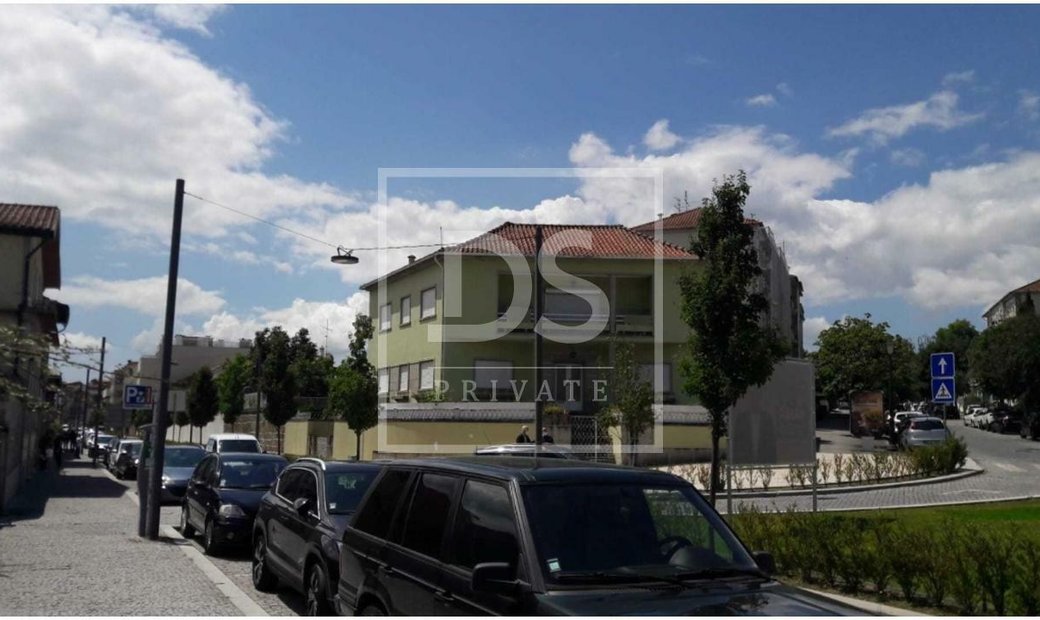 Guimarães House In Guimaraes, Braga, Portugal For Sale (12091892)