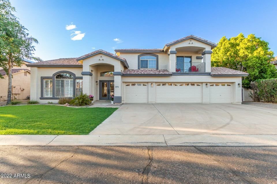 5 Bedrooms Single Family Detached In Litchfield Park, Arizona, United States For Sale (12092038)