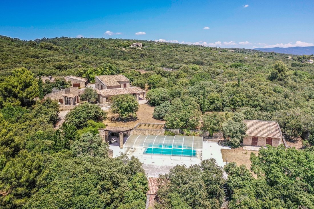 A Family House In Gordes, Provence Alpes Côte D'azur, France For Sale
