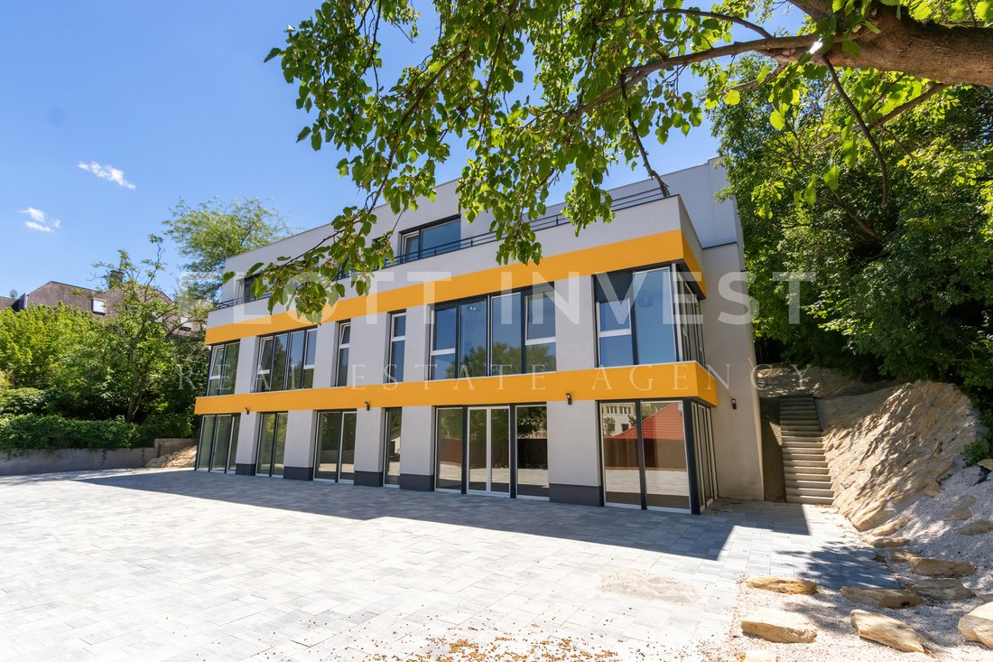 Newly Built Modern House In Budapest In Budapest, Hungary For Sale (12059218)