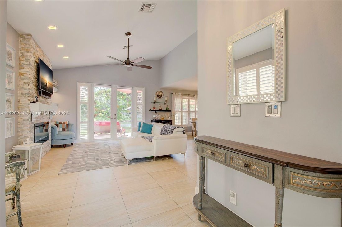 House in Plantation, Florida, United States 4 - 12093496