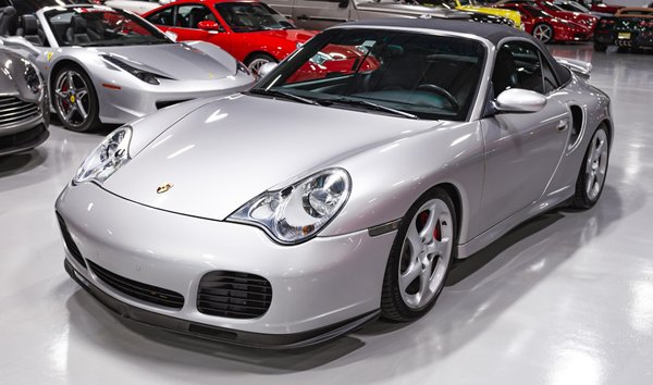 Porsche 911 (12085609)