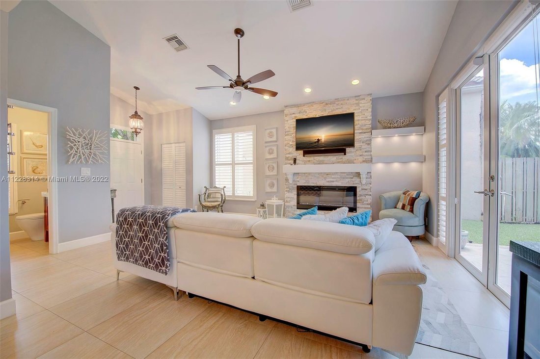 Bridgewater At Plantation In Plantation, Florida, United States For Sale (12093496)