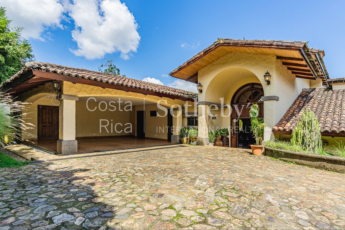 House in San Antonio, San José Province, Costa Rica 4 - 12093602