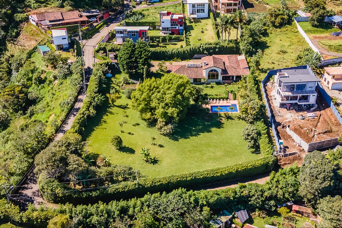House in San Antonio, San José Province, Costa Rica 1 - 12093602