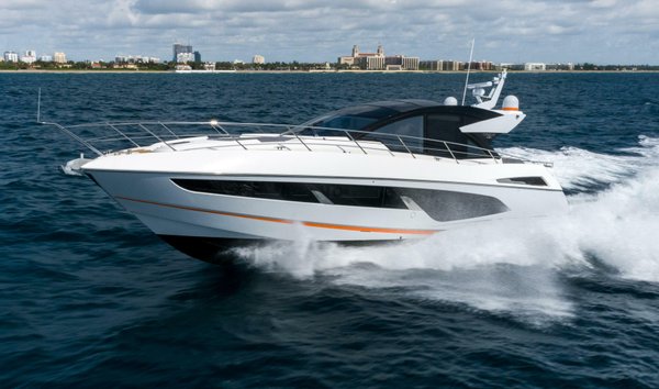 Sunseeker Predator 60 (12093856)