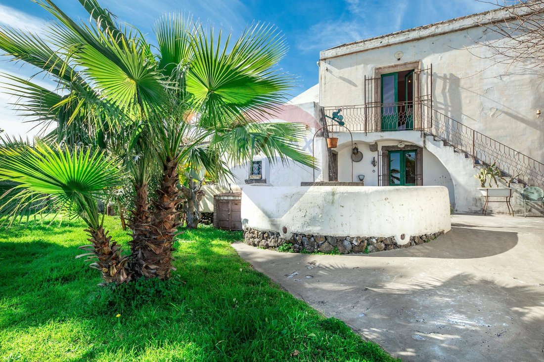 Country House in Giarre, Sicily, Italy 3 - 12095433
