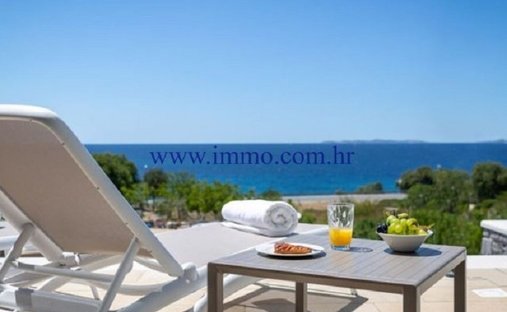 Villa in Primosten, Sibenik-Knin County, Croatia 1