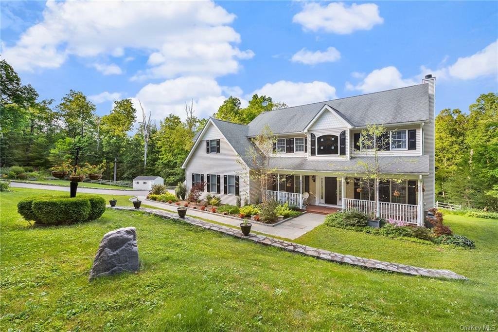 House Carmel In Carmel Hamlet, New York, United States For Sale (12096392)