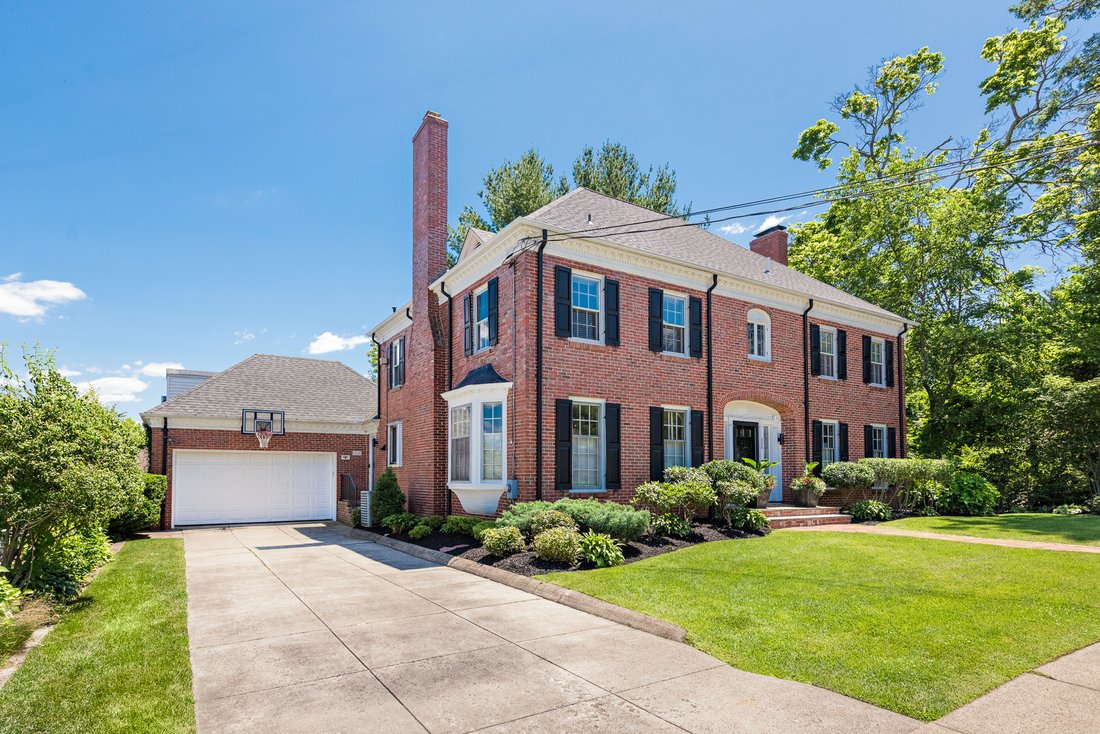 538 East Av In Pawtucket, Rhode Island, United States For Sale (12095635)