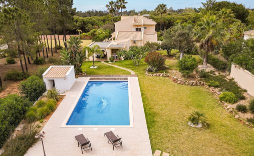 House in Loule (Sao Clemente), Algarve, Portugal 1
