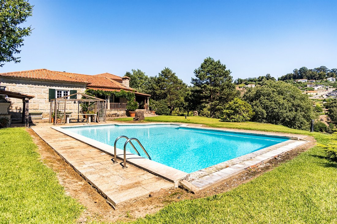 House, 4 Bedrooms, For Sale In Marco De Canaveses, Porto District