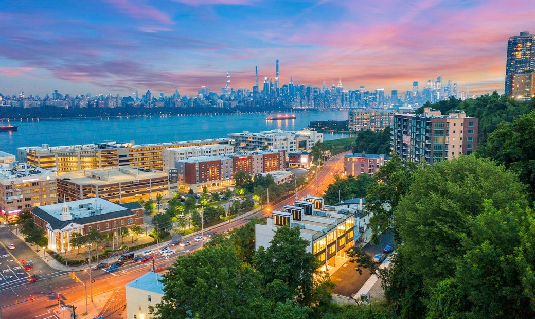 Unique Home In North Bergen, New Jersey, United States For Sale (12097404)