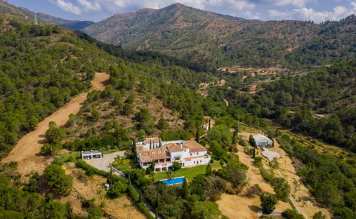 Villa in Estepona, Andalusia, Spain 1