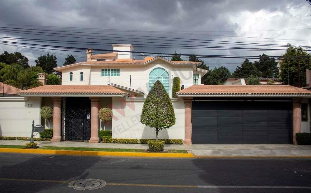 Lujo casas en venta en Toluca de Lerdo, Estado de México, México |  JamesEdition