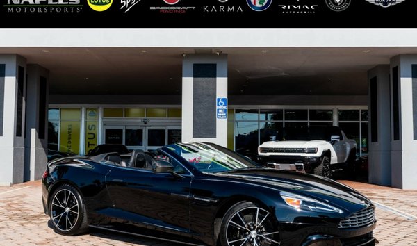 Aston Martin Vanquish (12059287)