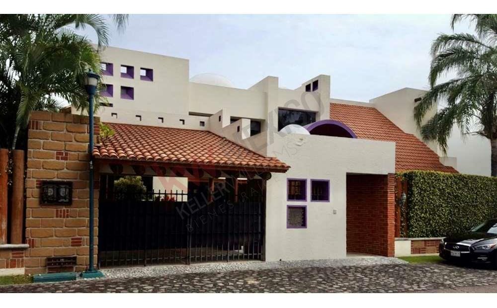 Luxury homes for sale in Sumiya, Cuernavaca, Morelos, Mexico | JamesEdition