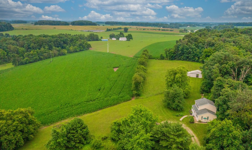 Stewartstown Farm Colonial Home In Stewartstown, Pennsylvania, United