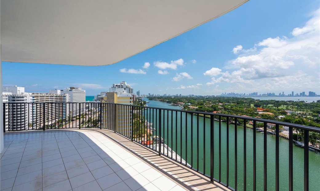Condo Miami Beach Dans Miami Beach, Floride, états Unis à Vendre (12102374)