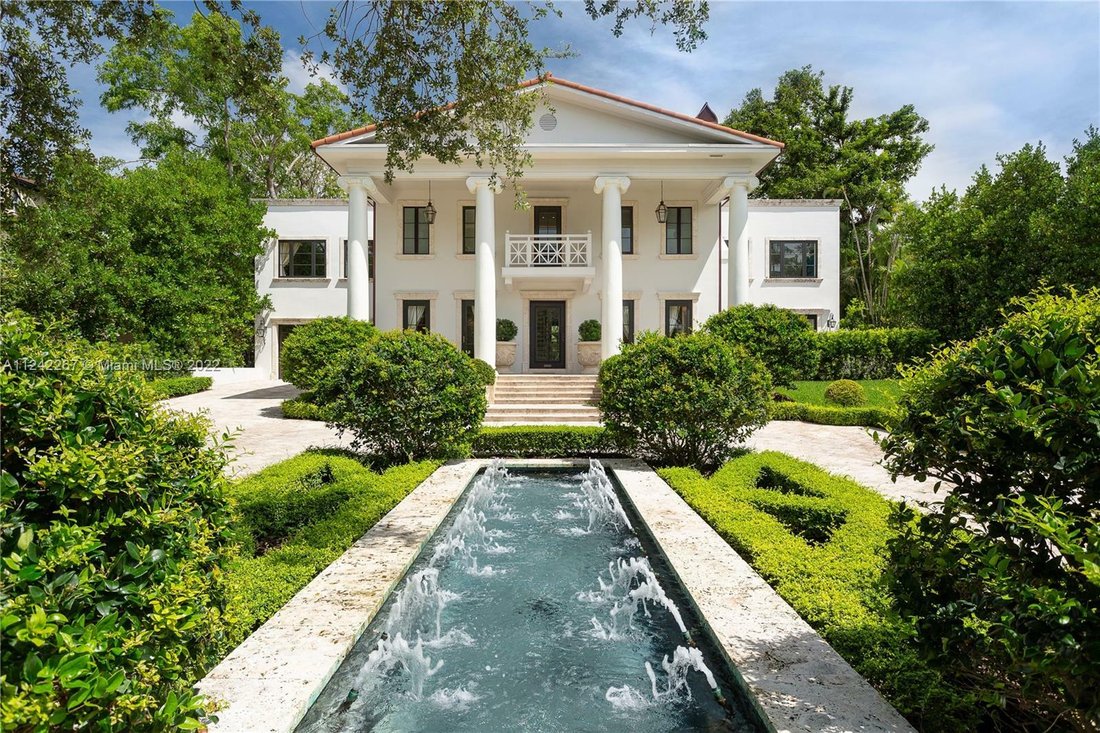 House in Miami, Florida, United States 1 - 12105158