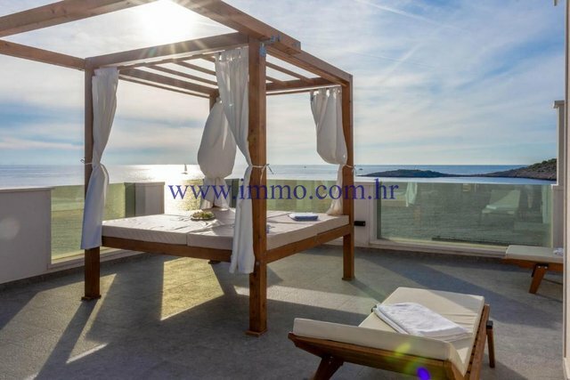 Villa in Rogoznica, Sibenik-Knin County, Croatia 1 - 12105760