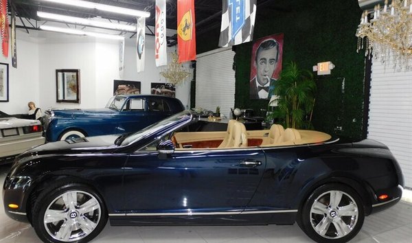 Bentley Continental (12073576)