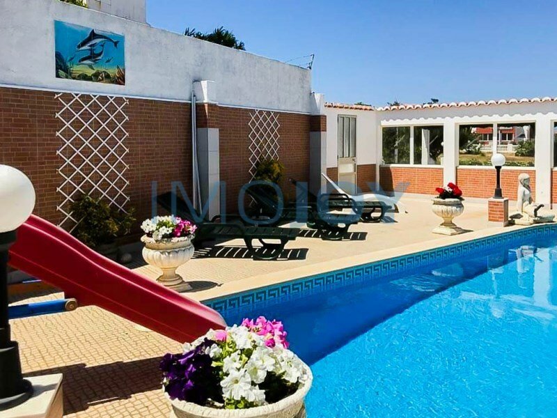 Villa With 5 Independent Houses With Swimming Pool In Sagres, Algarve