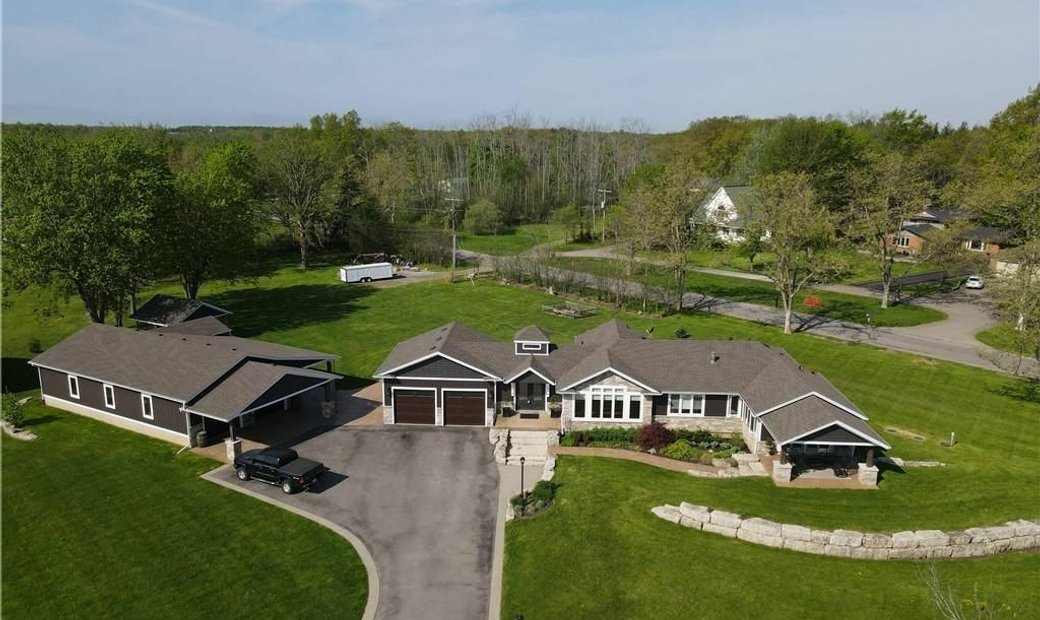 Featuring Some Of The Most Spectacular And En Fort Erie, Ontario