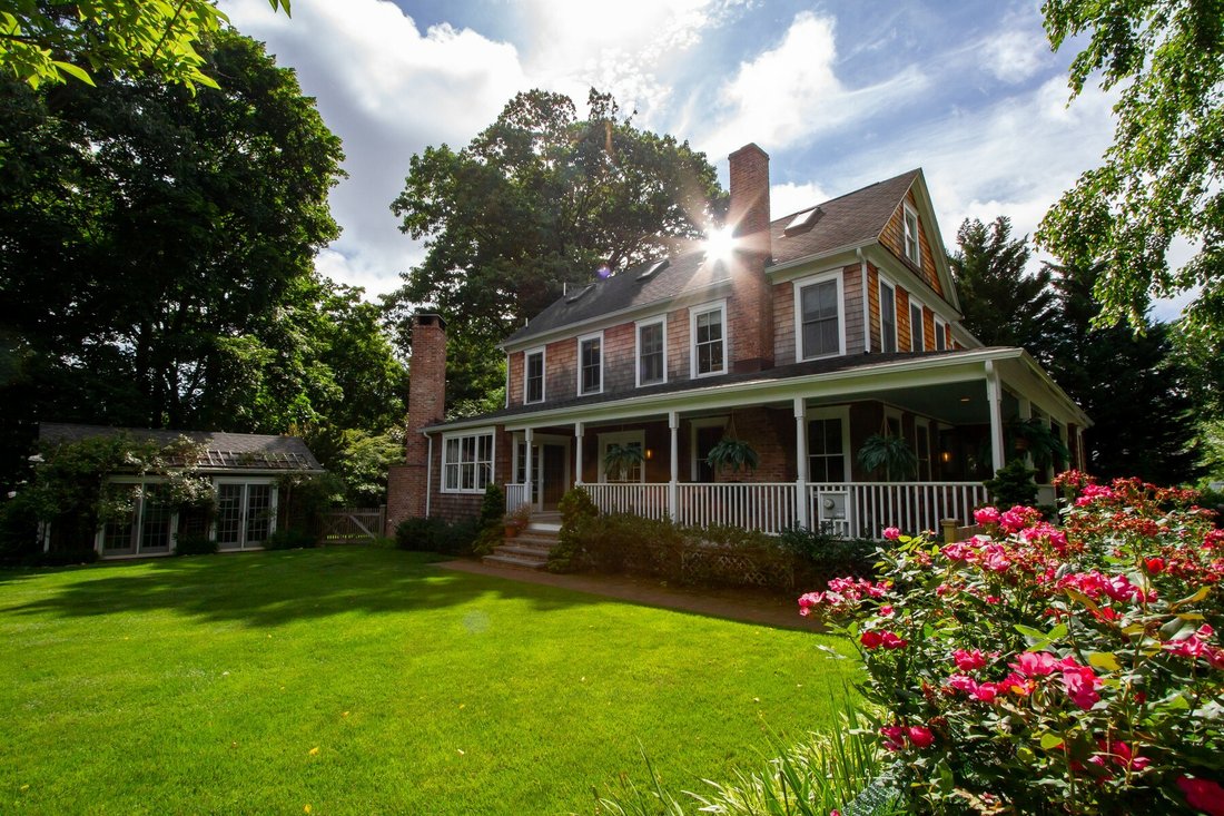 Live In Fair Haven In Fair Haven, New Jersey, United States For Sale