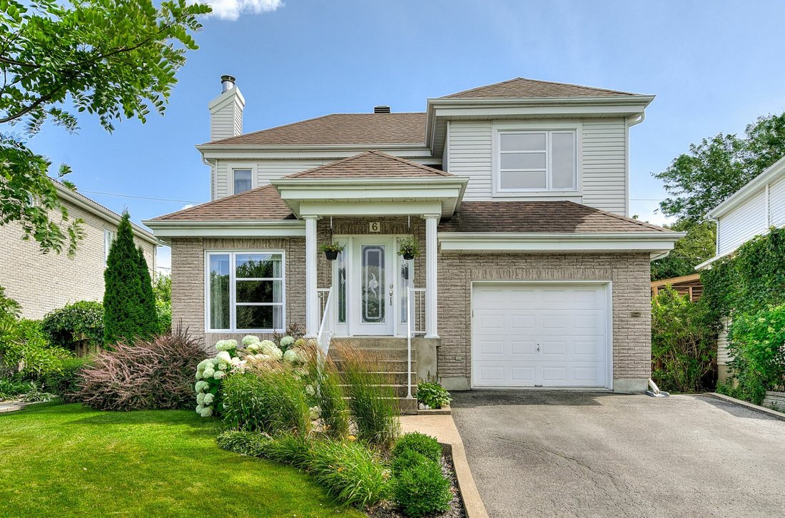 Candiac, Qc In Candiac, Quebec, Canada For Sale (12109477)