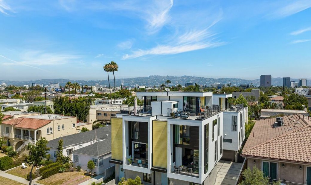Huis Los Angeles In Los Angeles, Californië, Verenigde Staten Te Koop (12113785) Huis Los Angeles In Los Angeles, Californië, Verenigde Staten Te Koop (12113785)