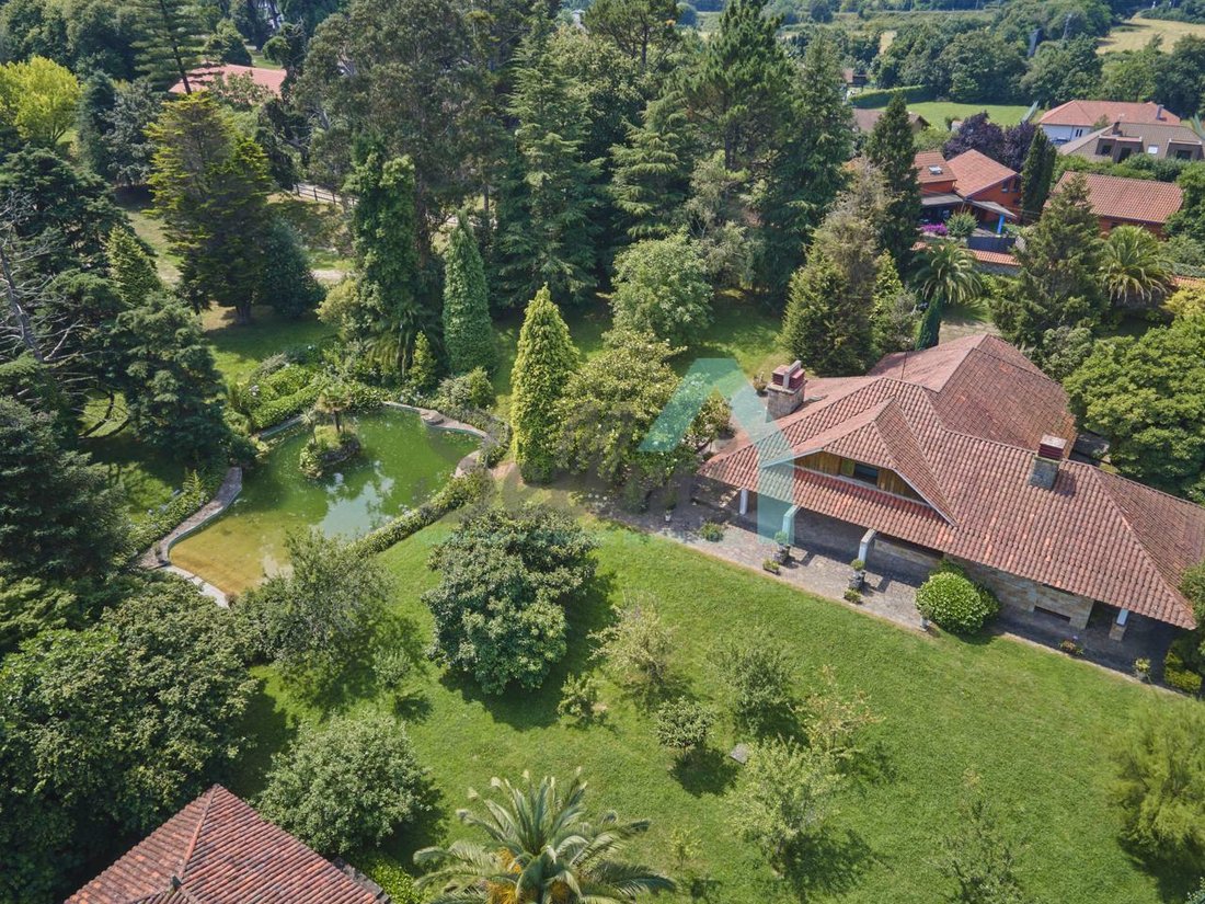 Gijón Mansion In Gijón, Asturias, Spain For Sale (12113147)