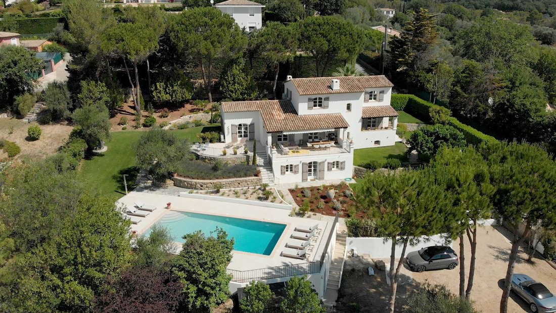 Villa in Châteauneuf, Provence-Alpes-Côte d'Azur, France 1 - 12112384