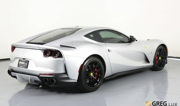 2019 Ferrari 812 Superfast (12112472)