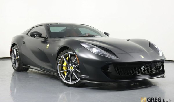 2021 Ferrari 812 GTS (12112445)