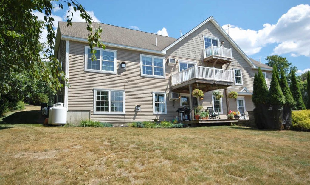 Single Family Detached Westbrook In Westbrook, Maine, United States For