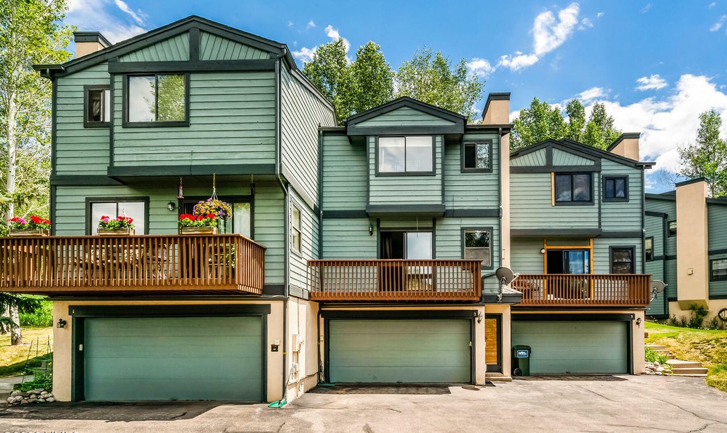 Peaceful Townhome With Expansive Views In Edwards, Colorado, United