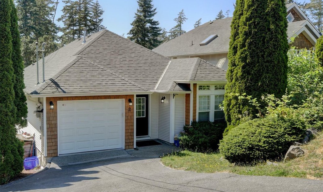 96 Talcott Rd 2, View Royal, Bc V9 B In View Royal, British Columbia